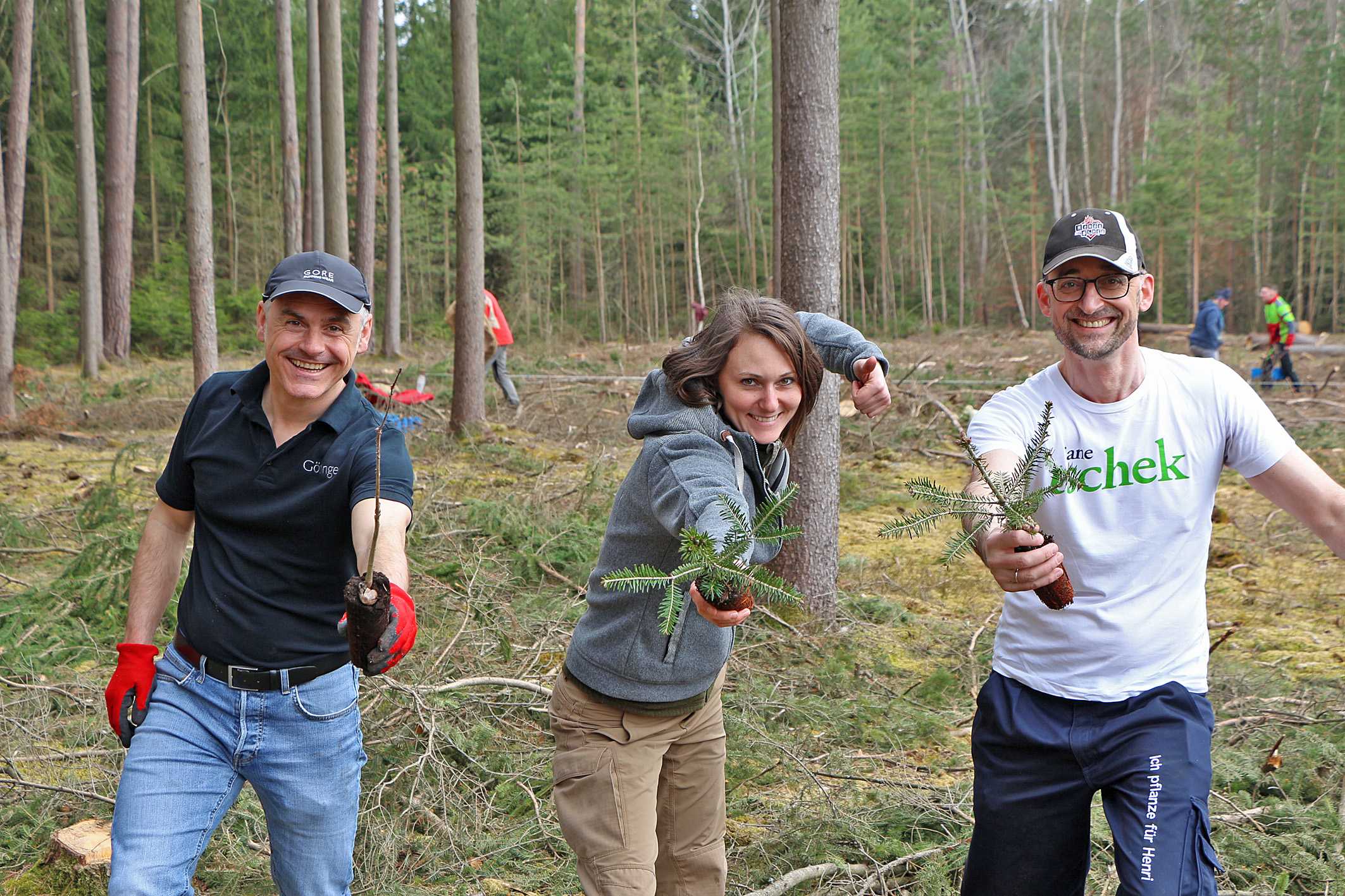 Waldsetzen.jetzt_Kernteam_Göttinger_Hutter_Ergott_(c)_Waldsetzen.jetzt.jpg